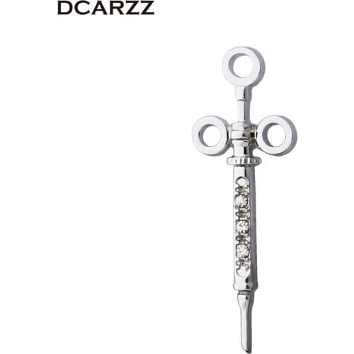 Metal Syringe Pin Medical Injection Funny Charms Crystals Brooches for Women Nurses Day Gift Doctor Medical Jewelry Wholesale
