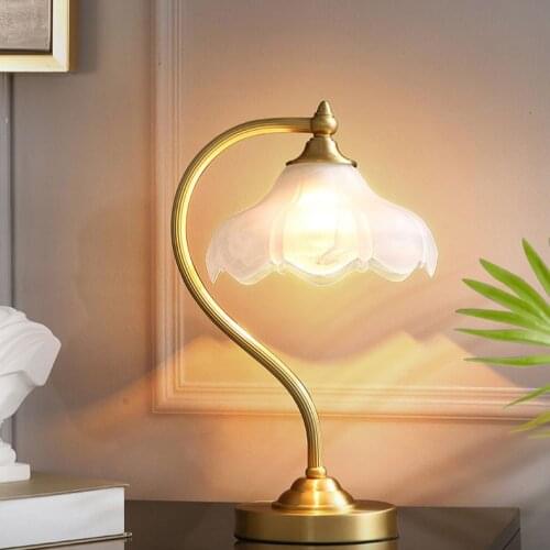 Schattenjager Table Lamps