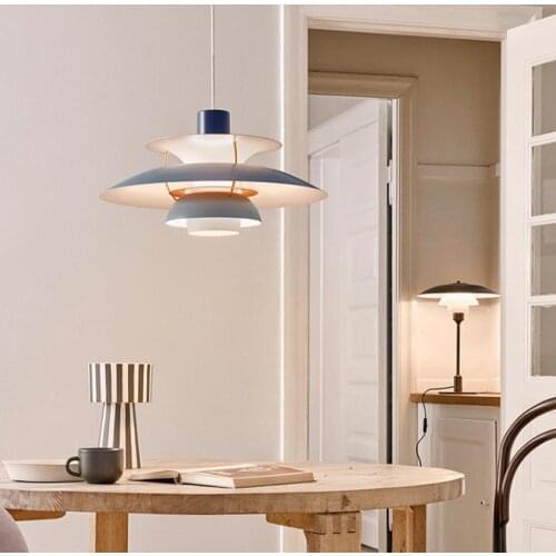 Nordic restaurant Pendant light pine cone Lamp creative decoration living room bar exhibition hall small lotus leaf Light Fix