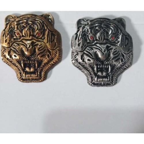 Metal Badge for Kerosene lighter Oil Lighter DIY Handmade Smoker Accessories Gadgets Tiger head