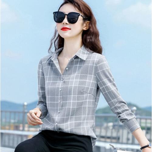 2021 Spring Autumn New Womens Long Sleeve Shirt Office Lady Lapel Plaid Single Breasted Blouse Womens Loose Causal Tops Q634