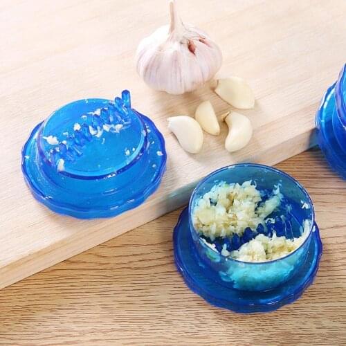 Multifunction Garlic Grinding Mill Ginger Garlic Chopper Device Creative Press Box Peeler Garlic Gadgets Kitchen Garlic Cru X2F5