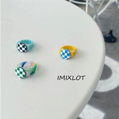 2021 New Kpop Trend Retro Colorful Resin Black White Plaid Acrylic Geometric Round Ring for Women Girls Aesthetic Jewelry