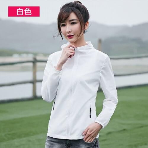 Summer Outdoor Womens Sun Protection Clothes Jacket Thin Breathable Anti-UV Hooded Coat Female Hiking Sports Skin Windbreaker