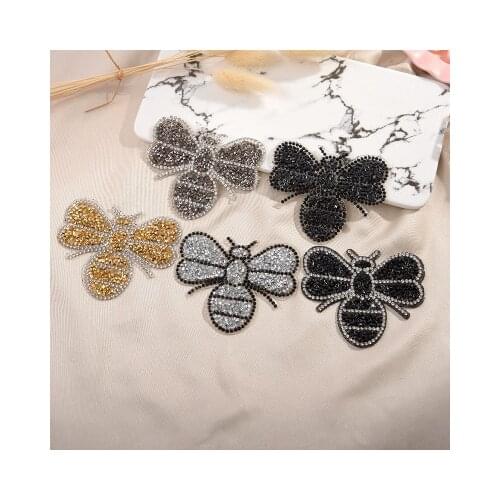 1pcs Sparkling Rhinestone Cartoon animal BEE Pattern Clothes Patches Fashion Sequined DIY Appliques Bling Iron-on Patches