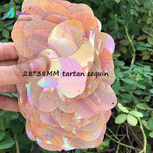 1700pcs/pack Pastel Yellow 28*38mm Oval Checked Sequin,Clothing Sewing Scrapbooking LOOSE 1-hole Plaid Sequins S0354L