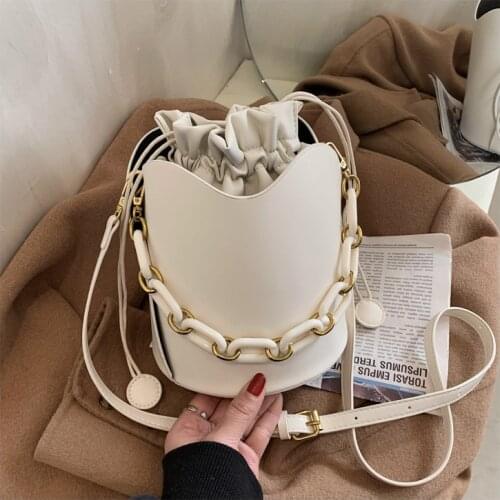 Bucket bag for Women Crossbody Bag Simple design Tassel handbag Drawstring Lady Tote Braided strap Shoulder Messenger Bag