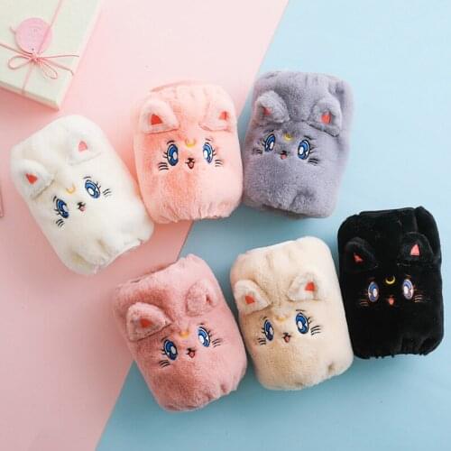 Hand sleeves female sleeves childrens cartoon autumn and winter work cute short section sleeves long section ins tide