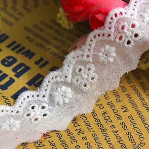 YACKALASI 14 Yds 100% Cotton Lace Eyelet Embroidered Fabrics Swiss Cotton Voile Appliqued 3D Flower Trims Diy Off White 2.2cm