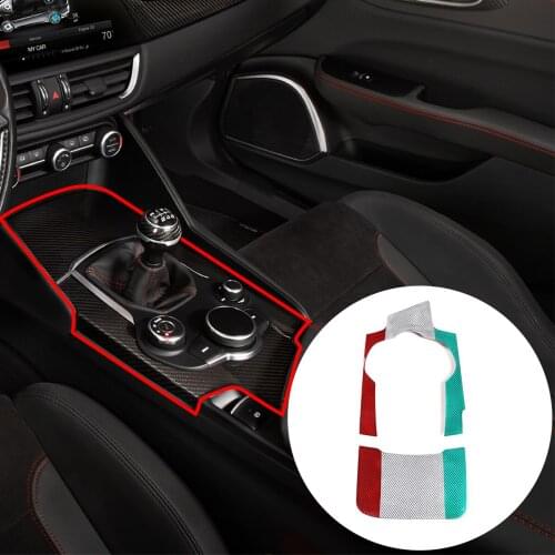 For Alfa Romeo Giulia17-19 central control cup cover decorative panel real carbon fiber set of auto parts interior modification