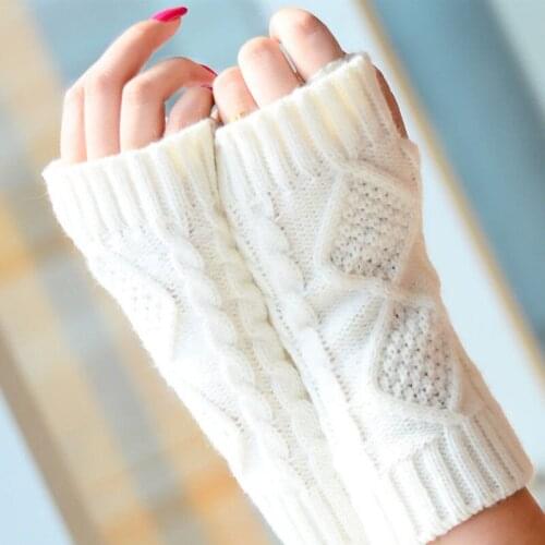 New Fashion Winter Warm Women Hand Arm Solid Knitted Wrist Glove Half Finger Crochet Knitted Mittens Female Gloves Xmas