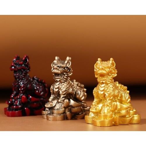 Chinese Kirin Figurines，Resin Feng Shui Animal Decoration，Modern Art SculptureFeng Shui Gift Figurines For Home And Office