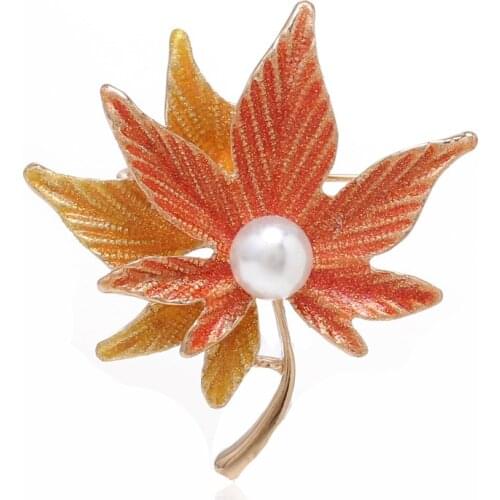 New arrival Elegant Enamel Orange Maple leaf brooch Party Wedding Pin Gifts Classic Fashion Jewelry