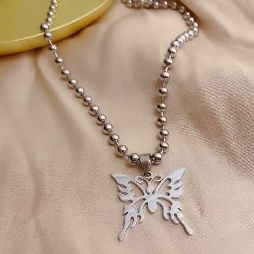 2020 New Butterfly Pendant Necklace Fashion Chic Round Beads Necklaces Harajuku Personality Retro Wild Clavicle Necklace