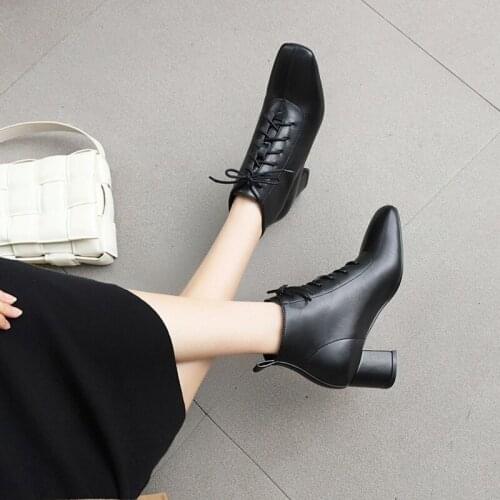 High Quality Soft Leather Fashion Woman Square Toe Ankle Boots Handmade Autumn Winter Boots Cross-Tied High Heels Boots Woman