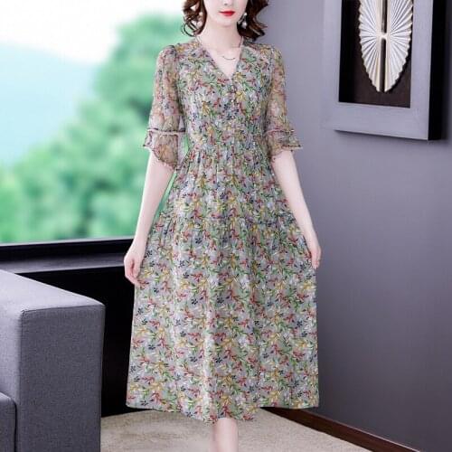 2021 Summer New Style Floral Fashion Comfortable High-end Travel Holiday Party V-neck Short-sleeved Dress Woman Dress