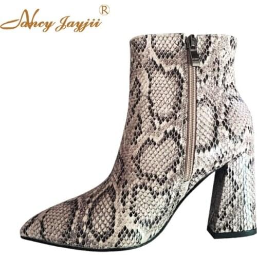 2017 Fashion Snake Skin Fenty Beauty Boot High Thick Heels Ankle Cowgirl Pointed Toe Boots Women Zipper Shoes Luxo Woman Plus