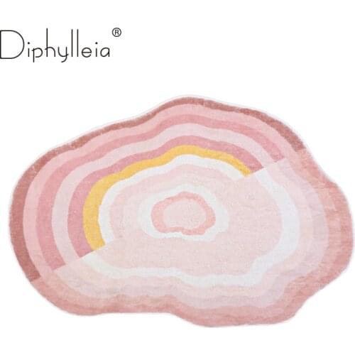 Diphylleia Carpets And Rugs