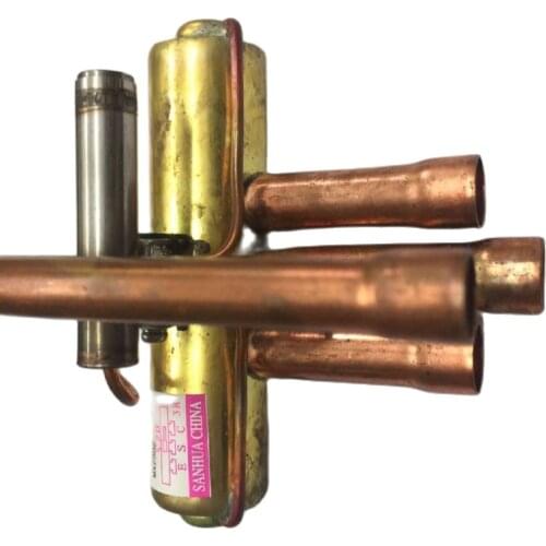 Free sample refrigeration four way reversing valve