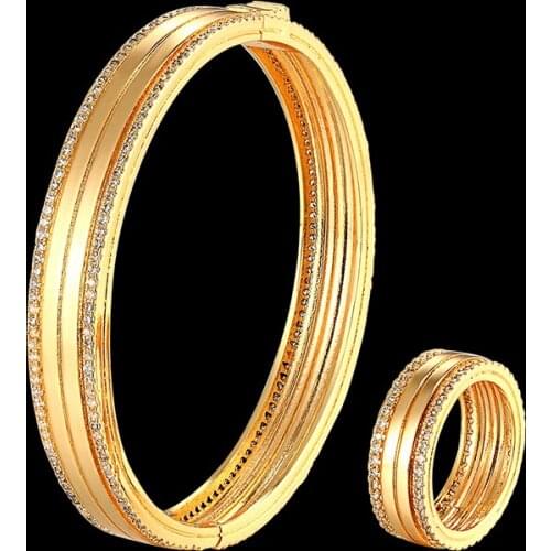 Simple Bangle and ring Womens jewelry set full circle on both sides of zircon micro inlays The middle is a classic fashion