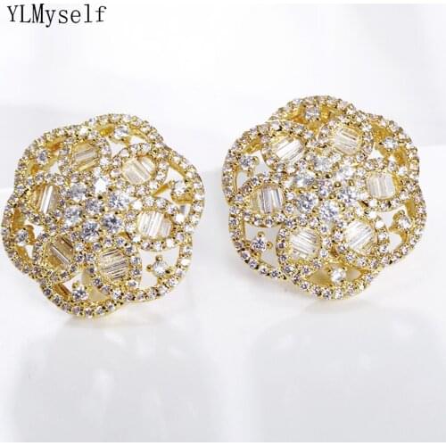 YLMyself Women's Gold Earrings