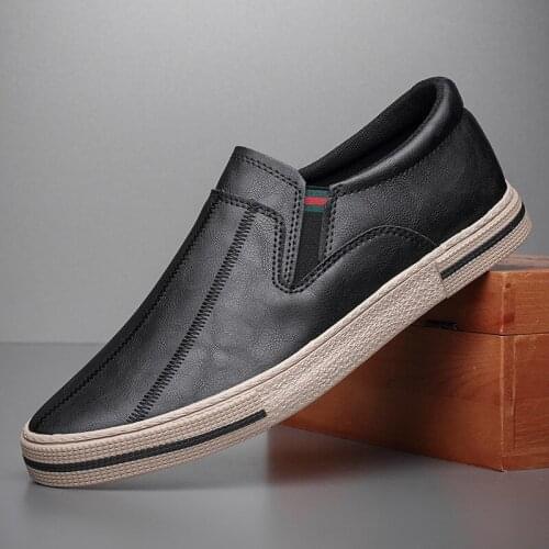 2021 Hot Selling Fashion New Products Mens Shoes High Quality PU Loafers Selling Casual Shoes Breathable Sports Shoes