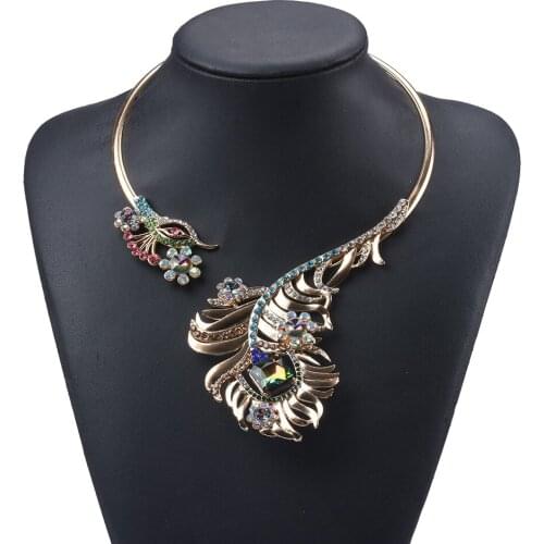 Fashion Golden Open Choker Necklace Women Luxury Colorful Rhinestone Peacock Pendants Necklaces Jewelry 2020 Indian Big Necklace