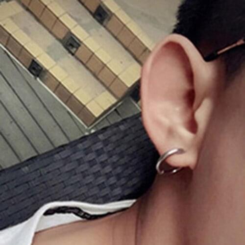 1Pc Unisex Korean Style Cool Exquisite Titanium Steel Earring Round Non Ear Piercing Hoop Earring Clip Non Ear Piercing