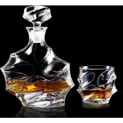 Transparent Whiskey Crystal Wine Glass Lead-free Heat Resistant Beer Brandy Vodka Containers Multi Pattern Drinkware Bar Bottle
