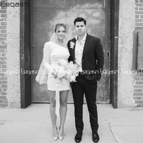 Eeqasn Long Sleeve Wedding Dresses