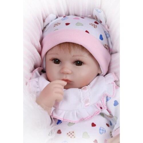 Cute Silicone Reborn Baby Dolls with Clothes,Lifelike Newborn Baby-Reborn Doll Play house toys for Children boneca reborn