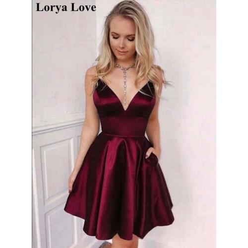 Wine Red Cocktail Dresses 2020 New Women Spaghetti Straps Satin Burgundy Short Prom Dress Homecoming Women Sexy Graduation Gowns