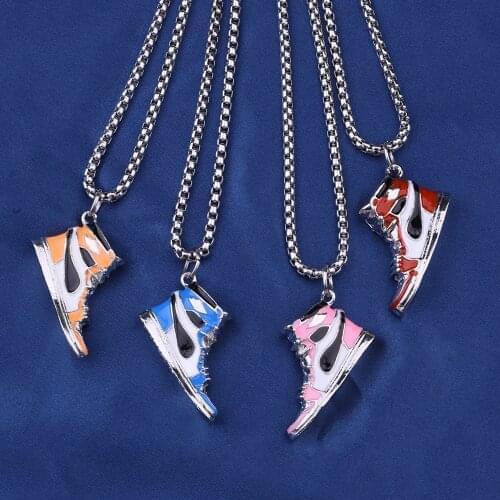 Stainless steel necklace scallop insect butterfly shoes cute pendant chunky necklace chain Jewelry collier femme collar Chocker