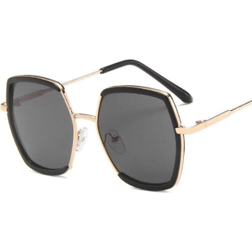 New retro Childrens Anti-Reflective sunglasses boys and Girls fashion Square plastic glasses black Mirror kids Sun glasses uv40