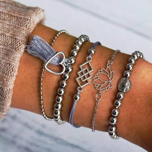 Fashion personality female bracelet creative retro tassel flower heart-shaped bead chain five-piece bracelet 2021 new party gift