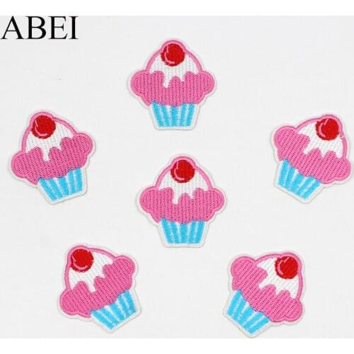 10pcs/lot Cartoon Ice Cream Patches Iron-on Embroidered Cake Appliqued DIY Sweet Food Stickers Clothes Badge Handmade Patchwork