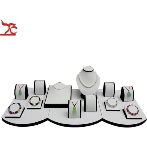 Ems Free Fine Jewelry Display Window Showcase Wooden Bust Counter Holder White Black Pendant Necklace Bracelet Display Stand Kit