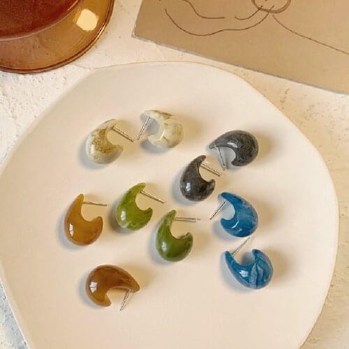 AOMU Fashion Retro Colourful Resin C-shape Geometric Drop Earrings for Women Joker Harajuku Personality OL Style Jewelry