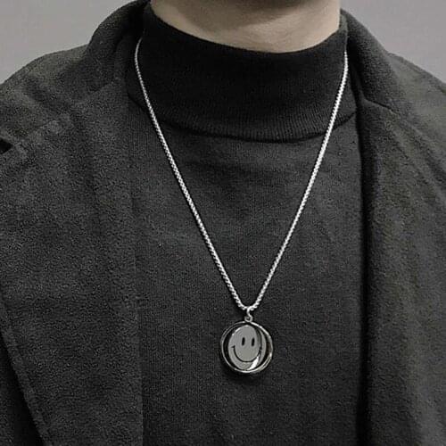 TIMEONLY Adjustable Facial Expression Titanium Steel Pendant Necklaces for Women Fashion Cool Sweater Necklaces for Women Lover