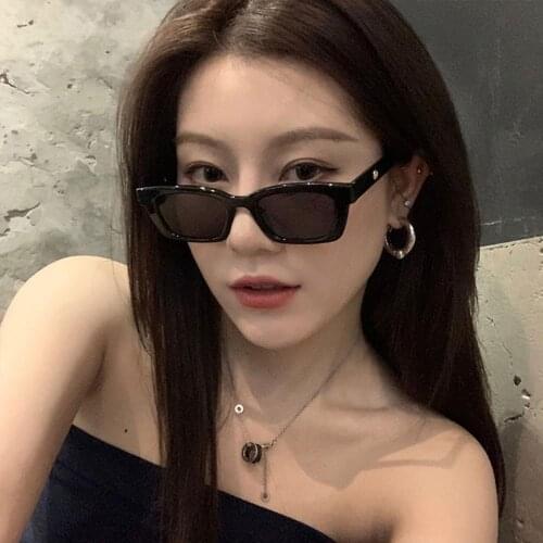 Hot Sale Retro Small Square Wrap Sun Glasses Vintage Sexy Sunglasses Brand Designer Colorful Luxury Eyewear For Female Driving