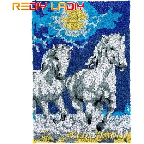 Latch Hook Kits Two Horses Chunky Yarn Embroidery Crocheting Tapestry Kits Needlework Hobbies & Crafts DIY Carpet Rug 57*84cm