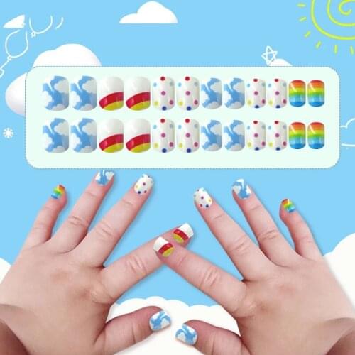 24Pcs/box Children False Nails Blue Cloud Rainbow Short Fake Nails Press Glue Cute Cartoon Manicure Beauty French Tips for kids
