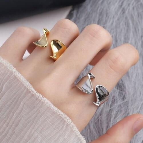Womens Ring Steampunk New Fashion Couple Rings Ring 2021 Trend Ring on Finger Wholesale Cool Stuff Wedding Rings Free Shipping