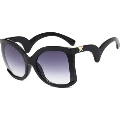 2021 Luxury Sunglasses Women Fashion Black Retro Sun Glasses for Women High Quality Vintage Lunette De Soleil Femme