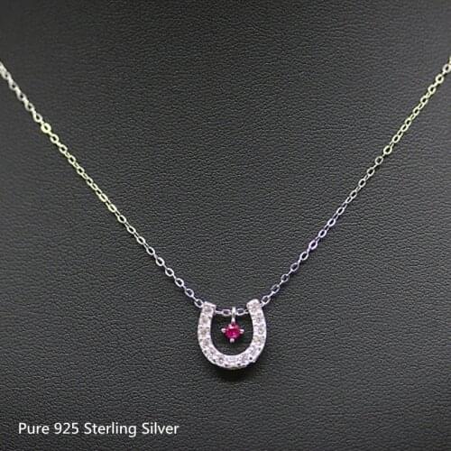 Buyee Real 925 Sterling Silver Fashion Necklaces Women Smart Horseshoe with Red Natural Stone Necklace for Women Clavicle Chain