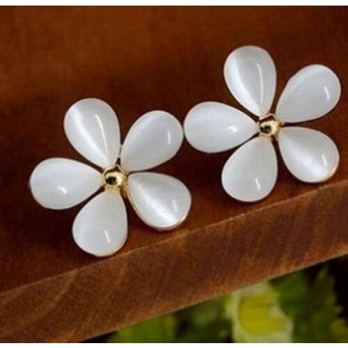 High Quality Fashion Bright Opal Cat Stone Flower Cherry blossoms white Stud Earrings jewelry wholesale for female