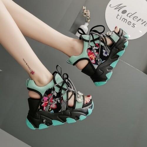 Women Chunky Platform Sandals Designers New Brand 2021 Summer Beach Casual Shoes Woman Lace Up Wedges 9CM Fashion Sandal Ladies