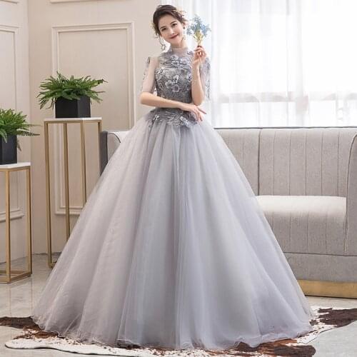 Vestidos 2020 Fashion Lace Appliques Quinceanera Dresses Elegant High Neck Half Sleeve Party Ball Gown Floor-length Host Dress