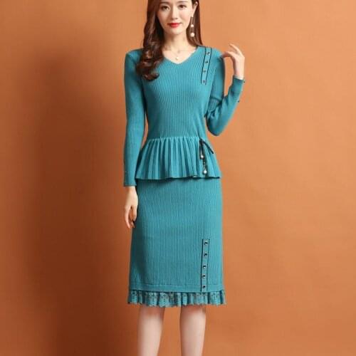 2021 Autumn And Winter Long Sleeve Knitted Suit Dress Womens Fashion V-Neck Temperament Slim Sweater Two Piece Skirt Set M456