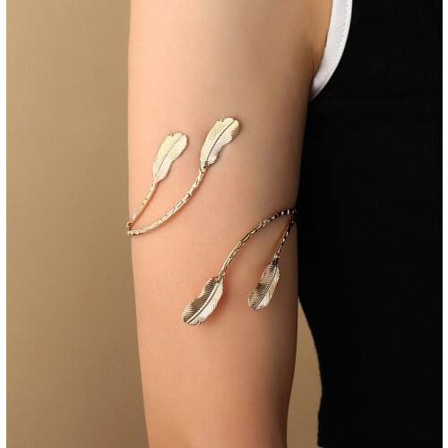 Retro Butterfly Leaf Metal Arm Ring Alloy Hollow Geometric Pattern Bracelet Popular Adjustable Armband Fashion Accessories